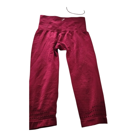 Red Gymshark Cropped Seamless Leggings - Picture 2 of 2